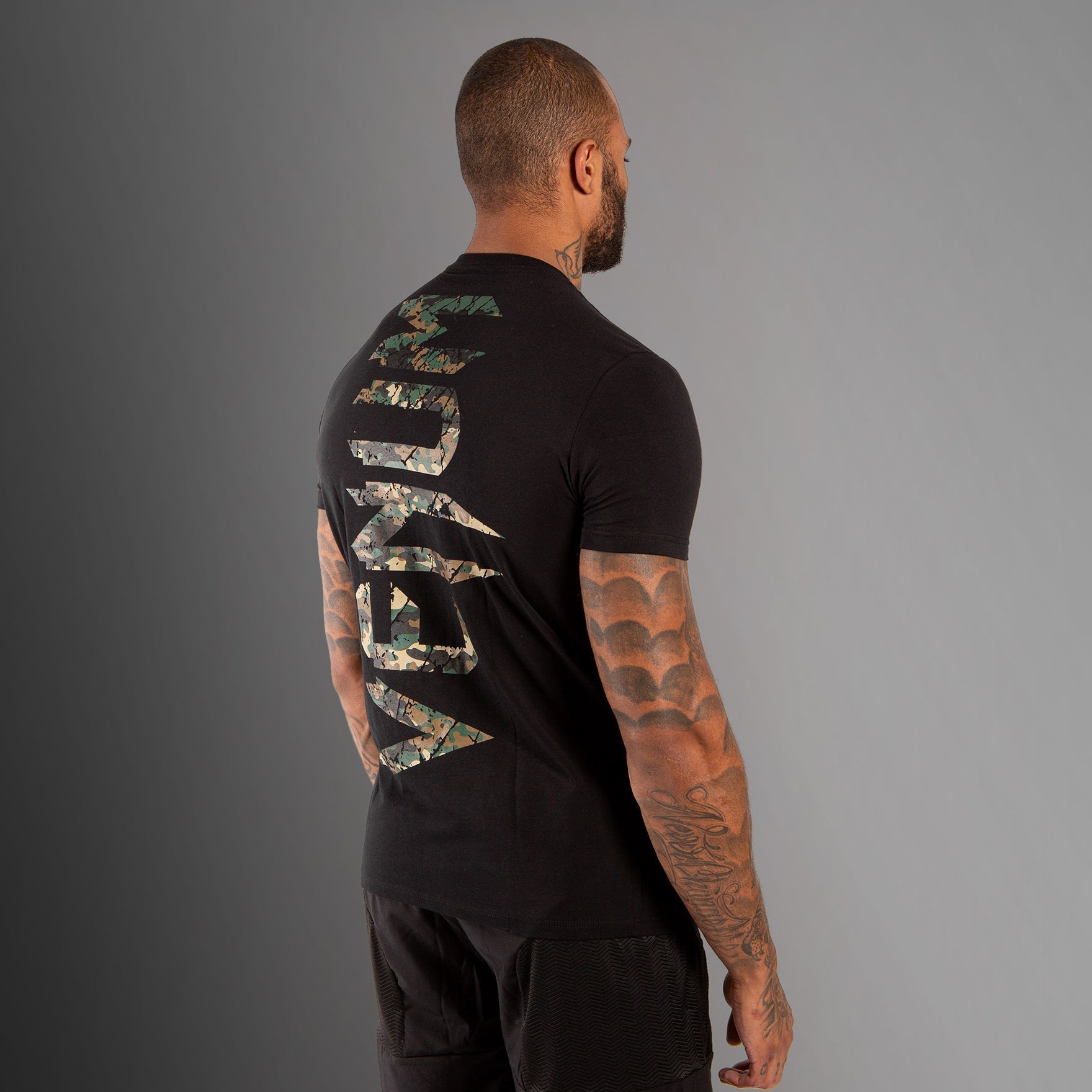 Venum Original Giant T-Shirt