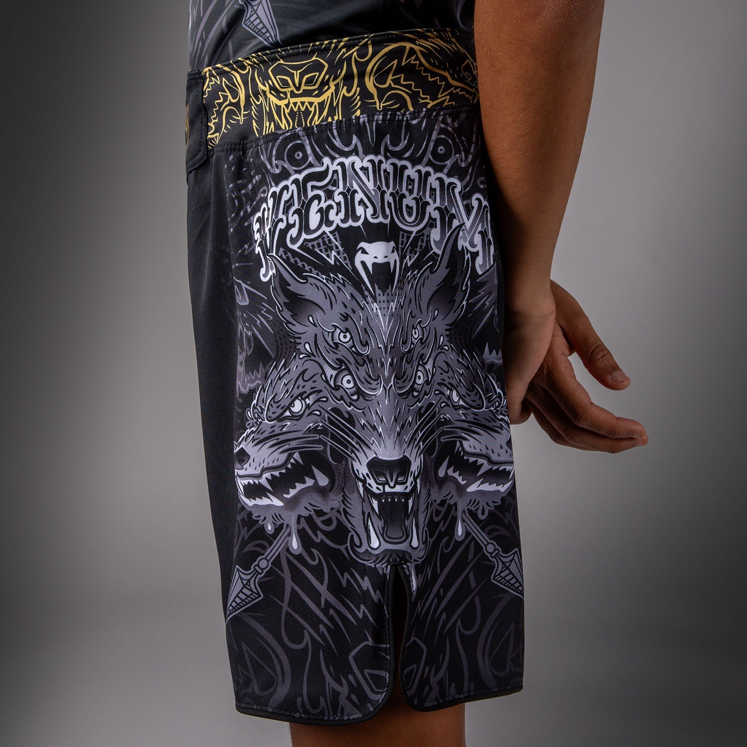 Venum Wolf Atak Kids Fightshorts