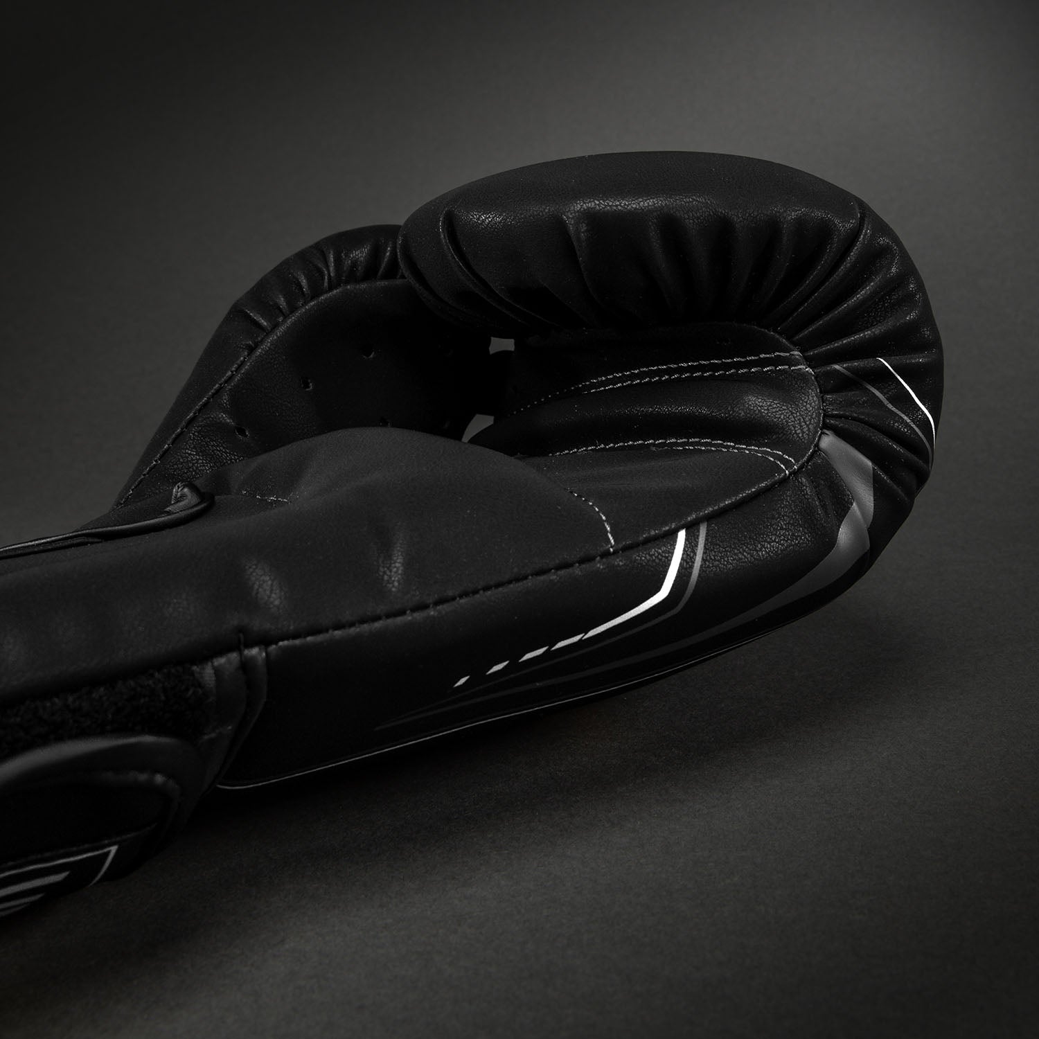 Venum Streamline Boxing Gloves