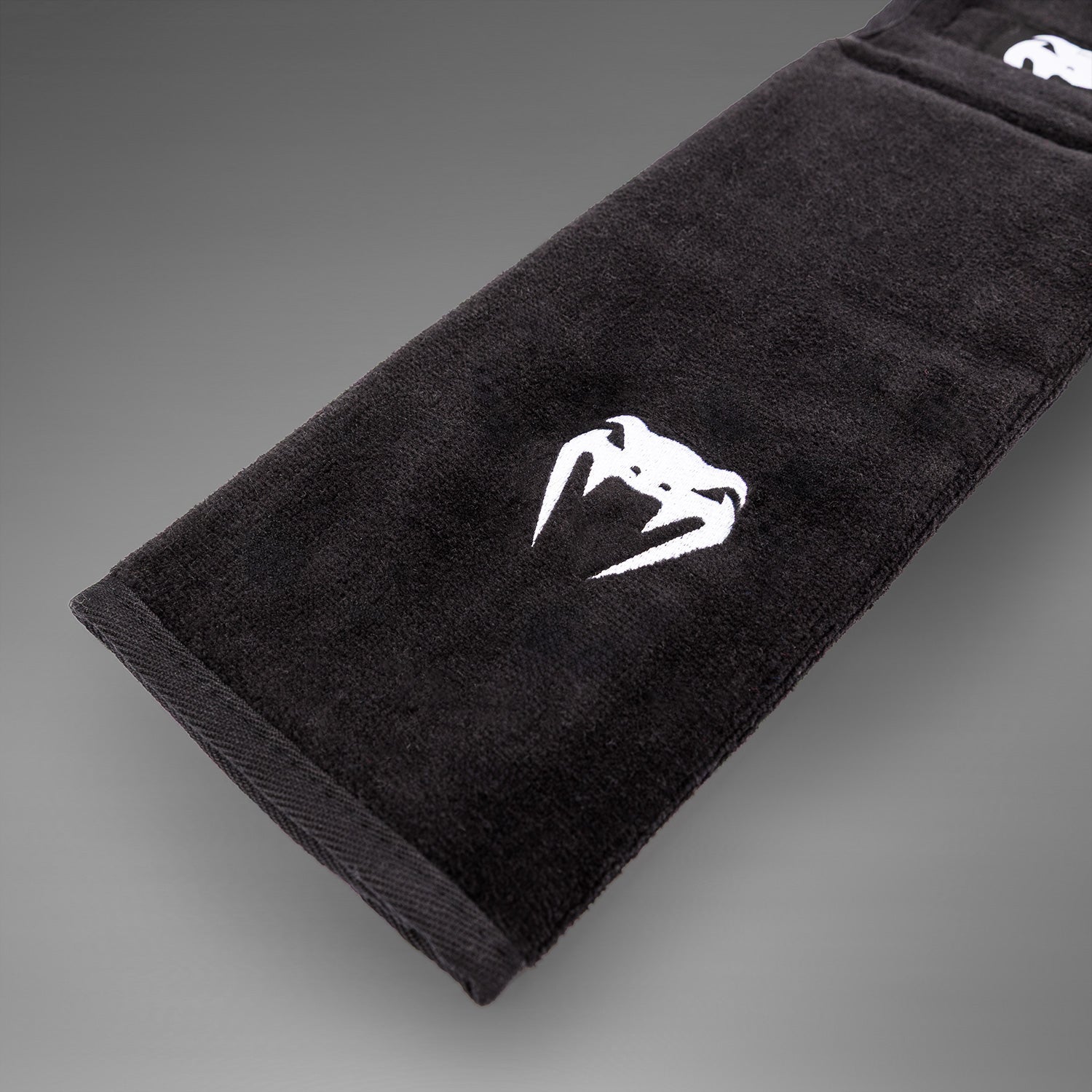 Venum Lineup Football Towel