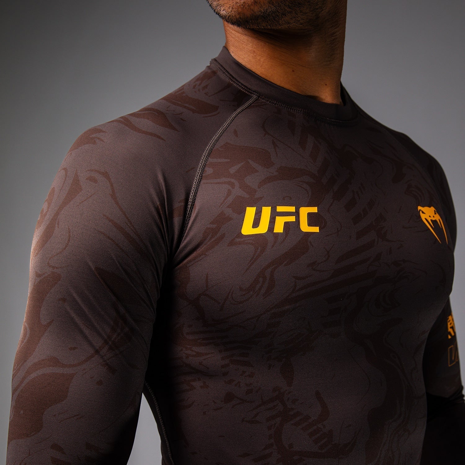 UFC Fusion by Venum Fight Week Men's Performance Long Sleeve Rashguard