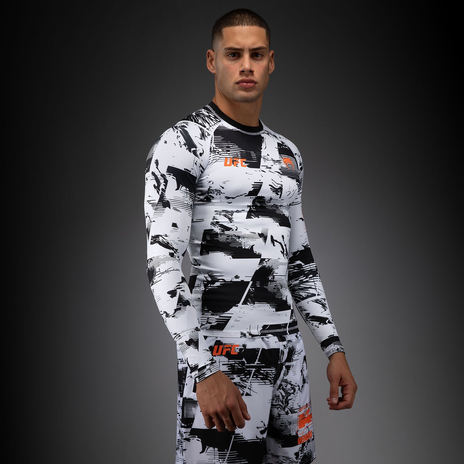 Men's UFC Zenith by Venum White Authentic Fight Week Performance Long Sleeve Rashguard  product-type_Compression T-Shirts Venum