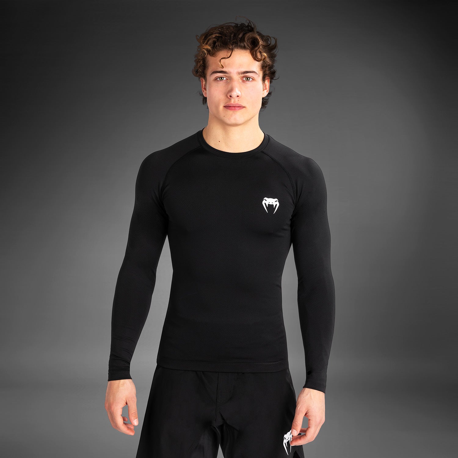 Venum Contender Men's Long Sleeve Rashguard