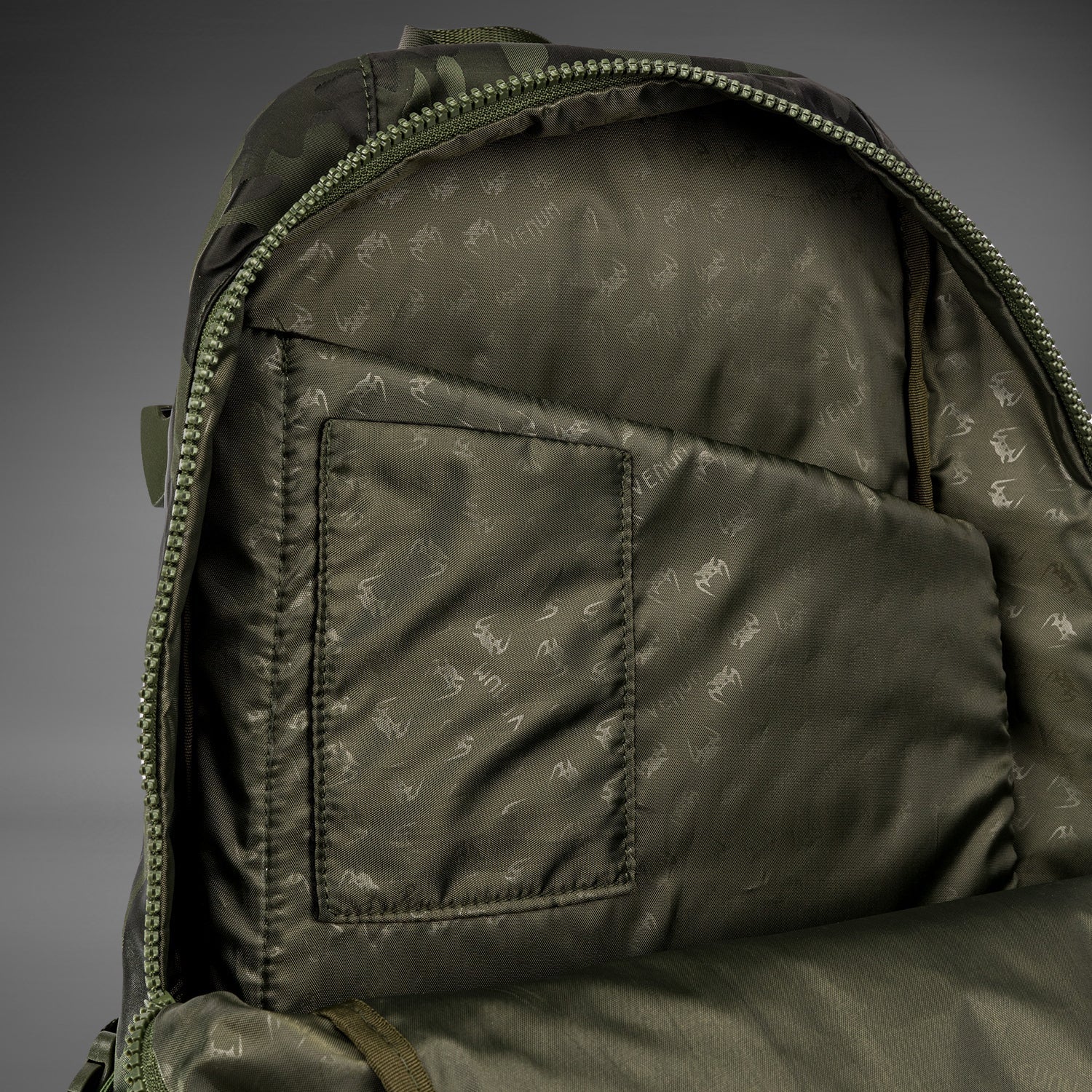 Venum Challenger Pro BackPack (20-25L)