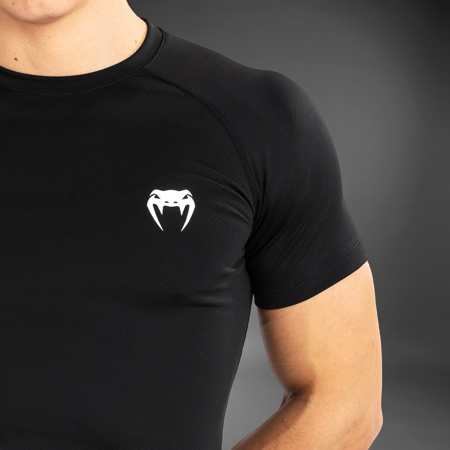 Venum Contender Men's Short Sleeve Rashguard