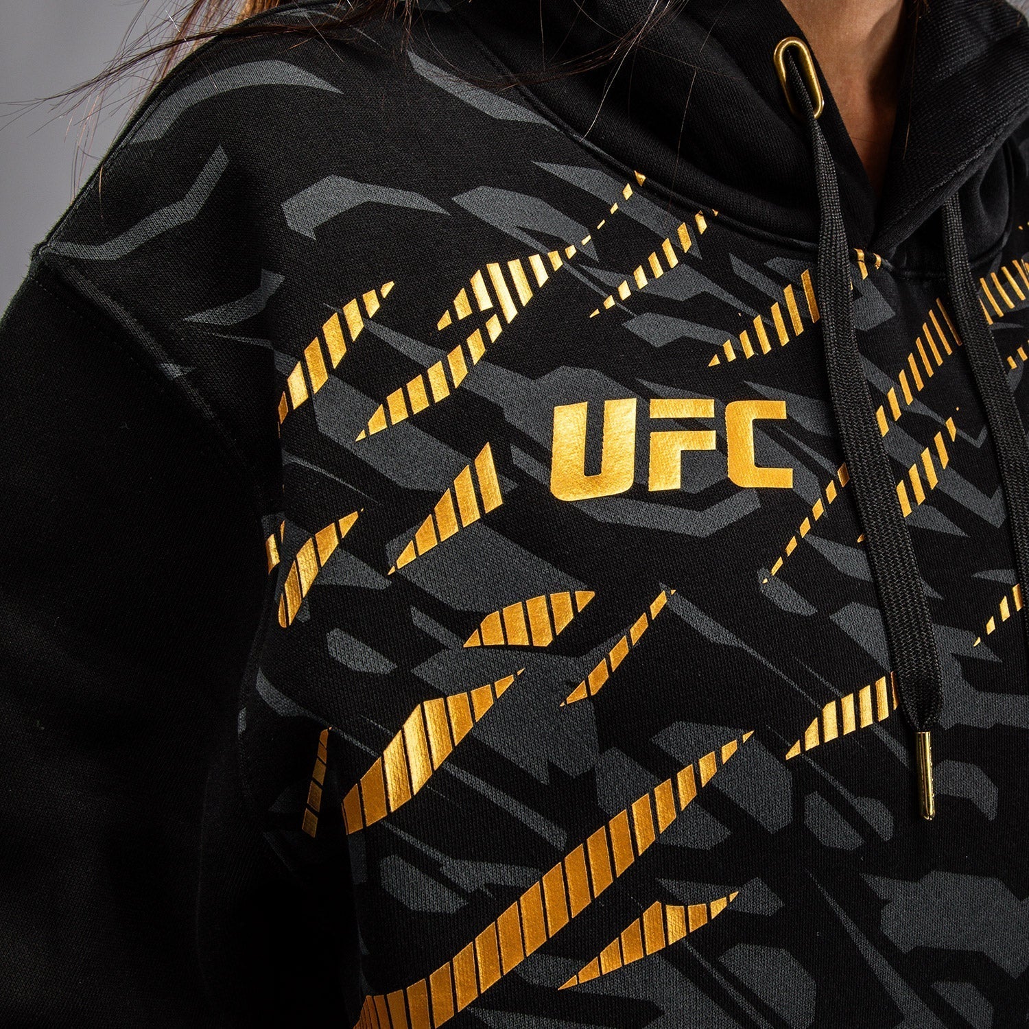 UFC Fusion by Venum Women's Replica Pullover Hoodie