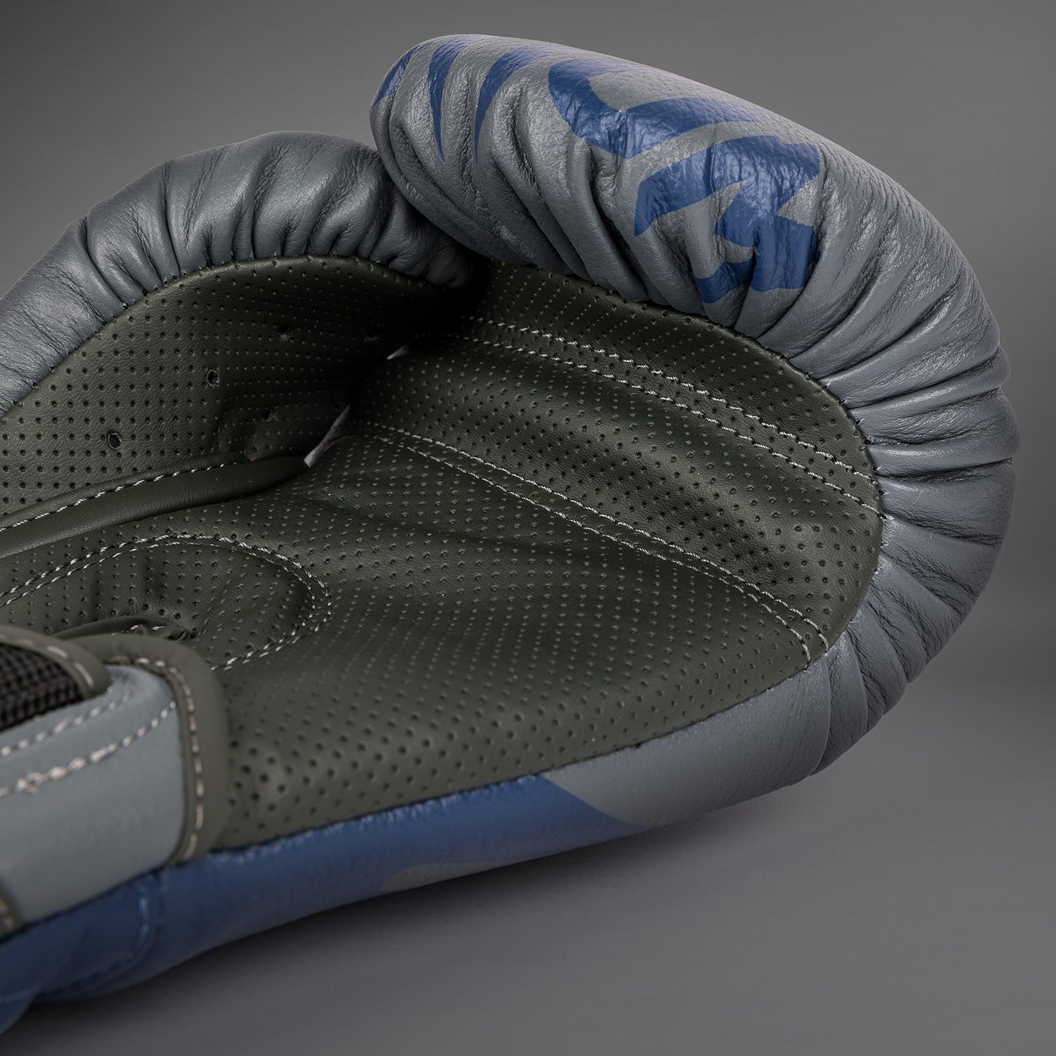 Venum Reverso Boxing Gloves