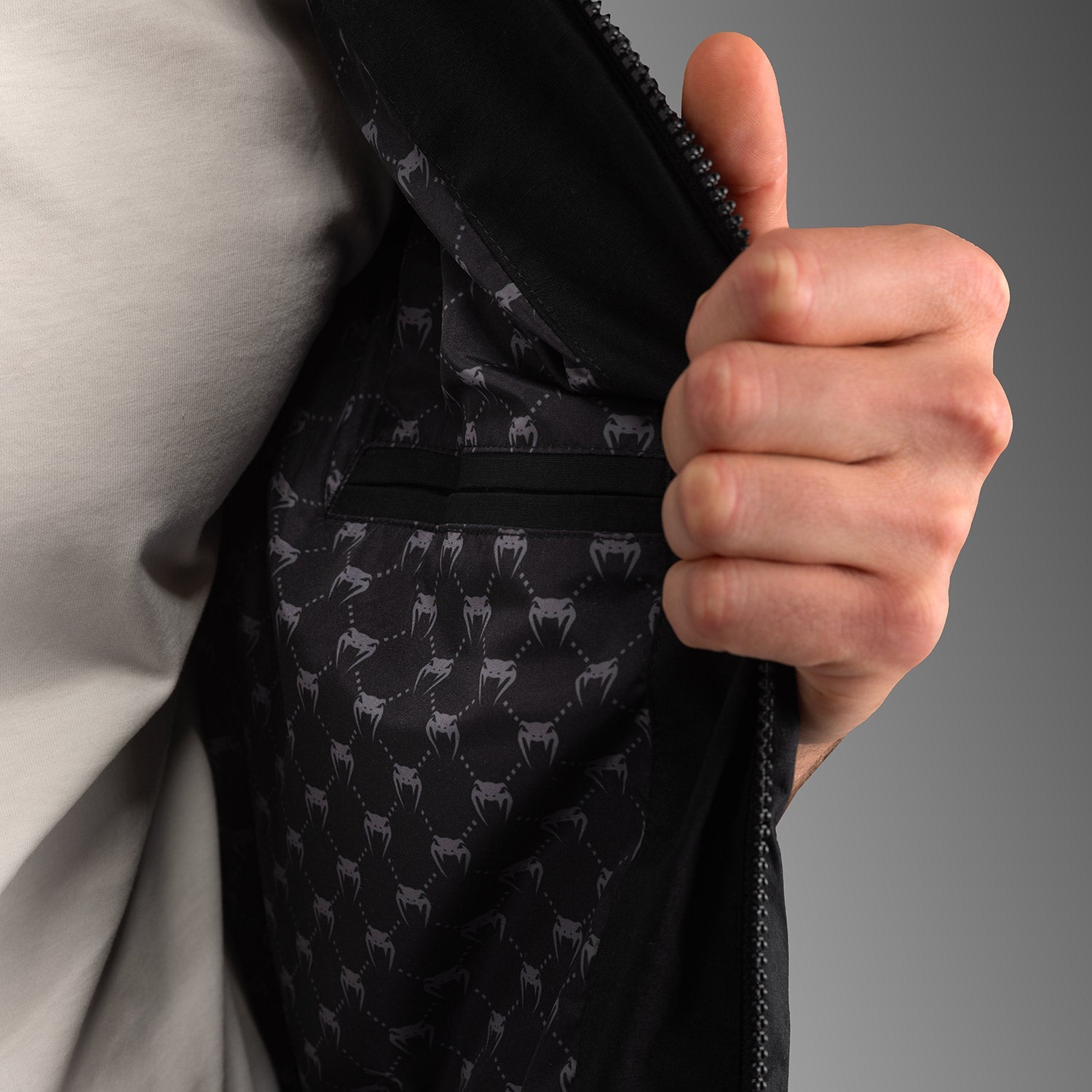 Venum Attack Urban Gi Down Vest