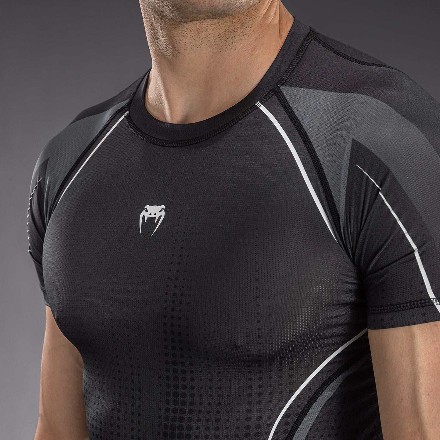 Venum Stealth Short Sleeve Rashguard