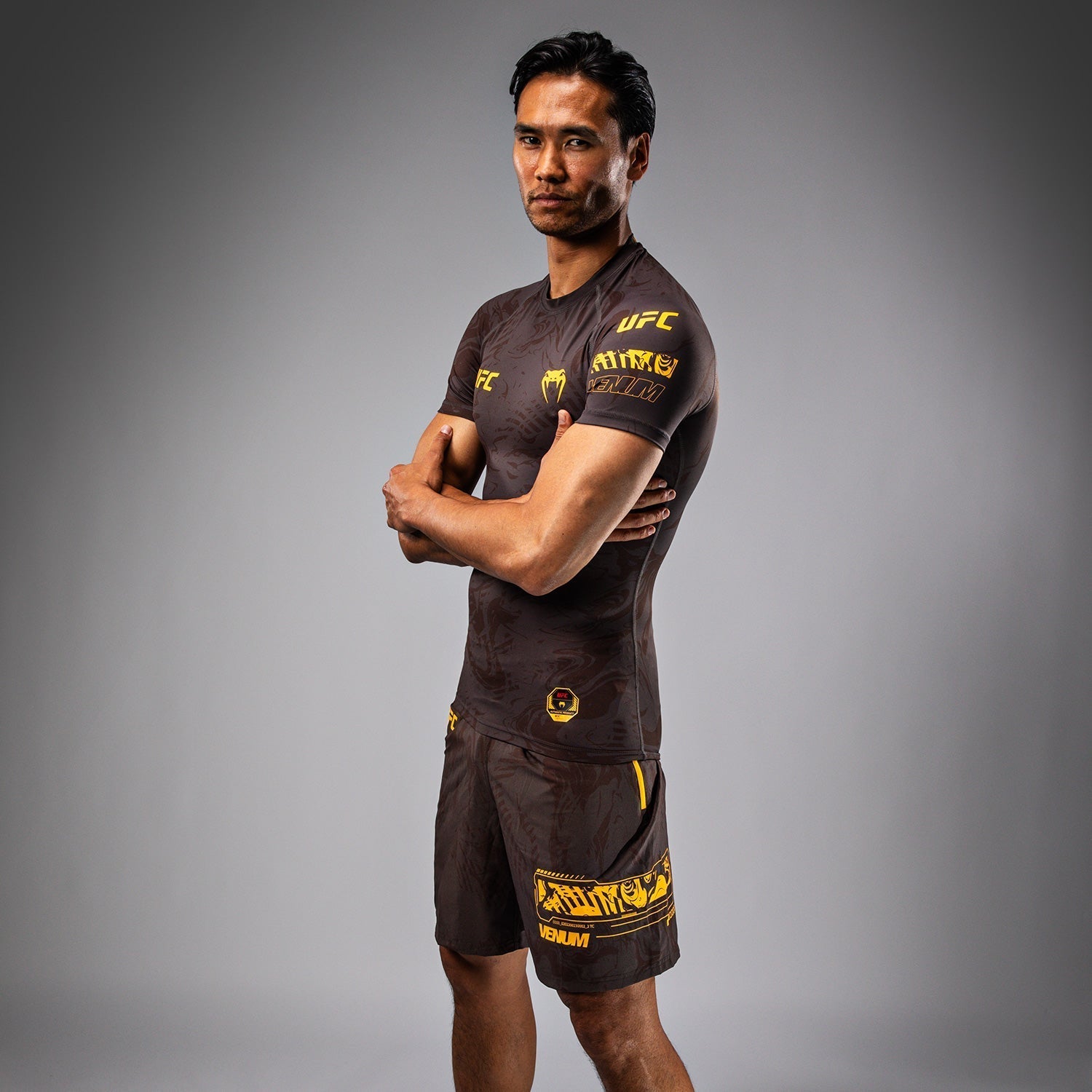 UFC Fusion by Venum Fight Week Men's Performance Short Sleeve Rashguard