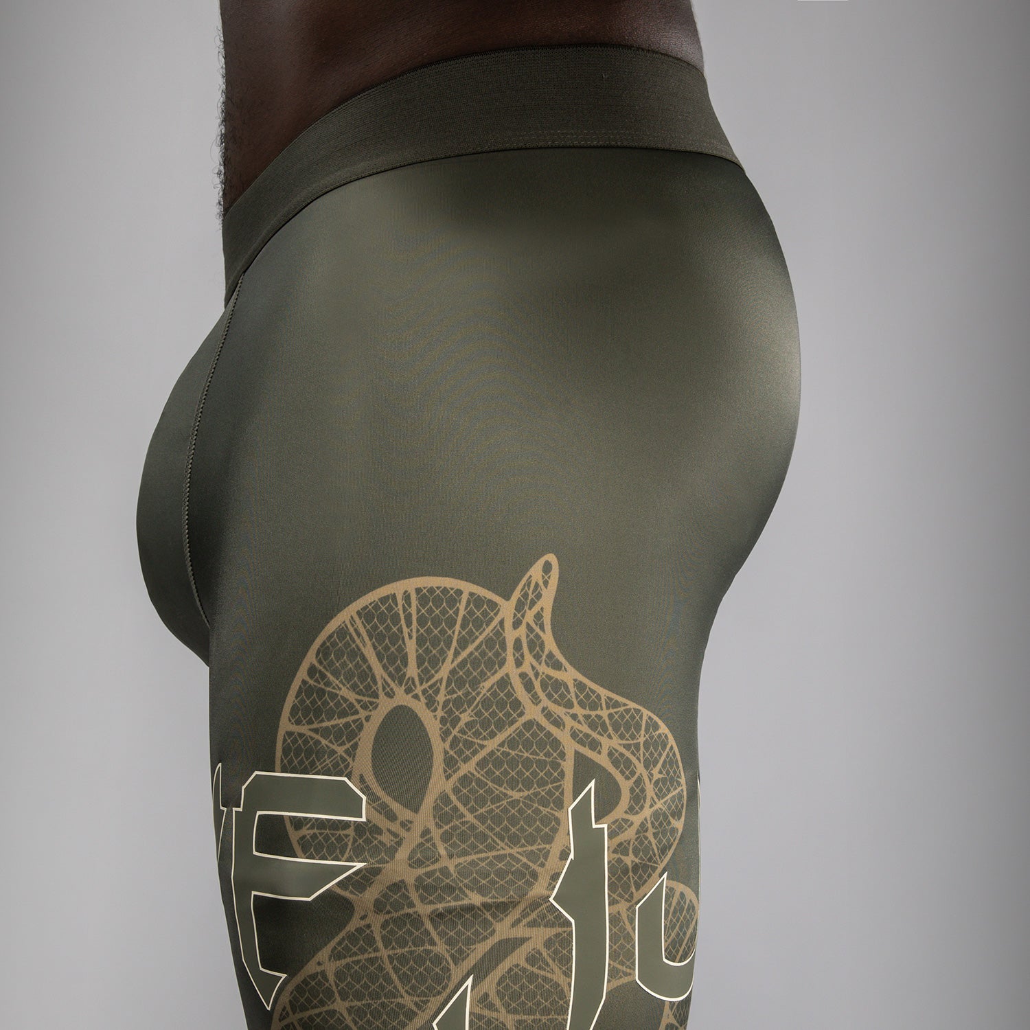 Venum Serpenti Spats