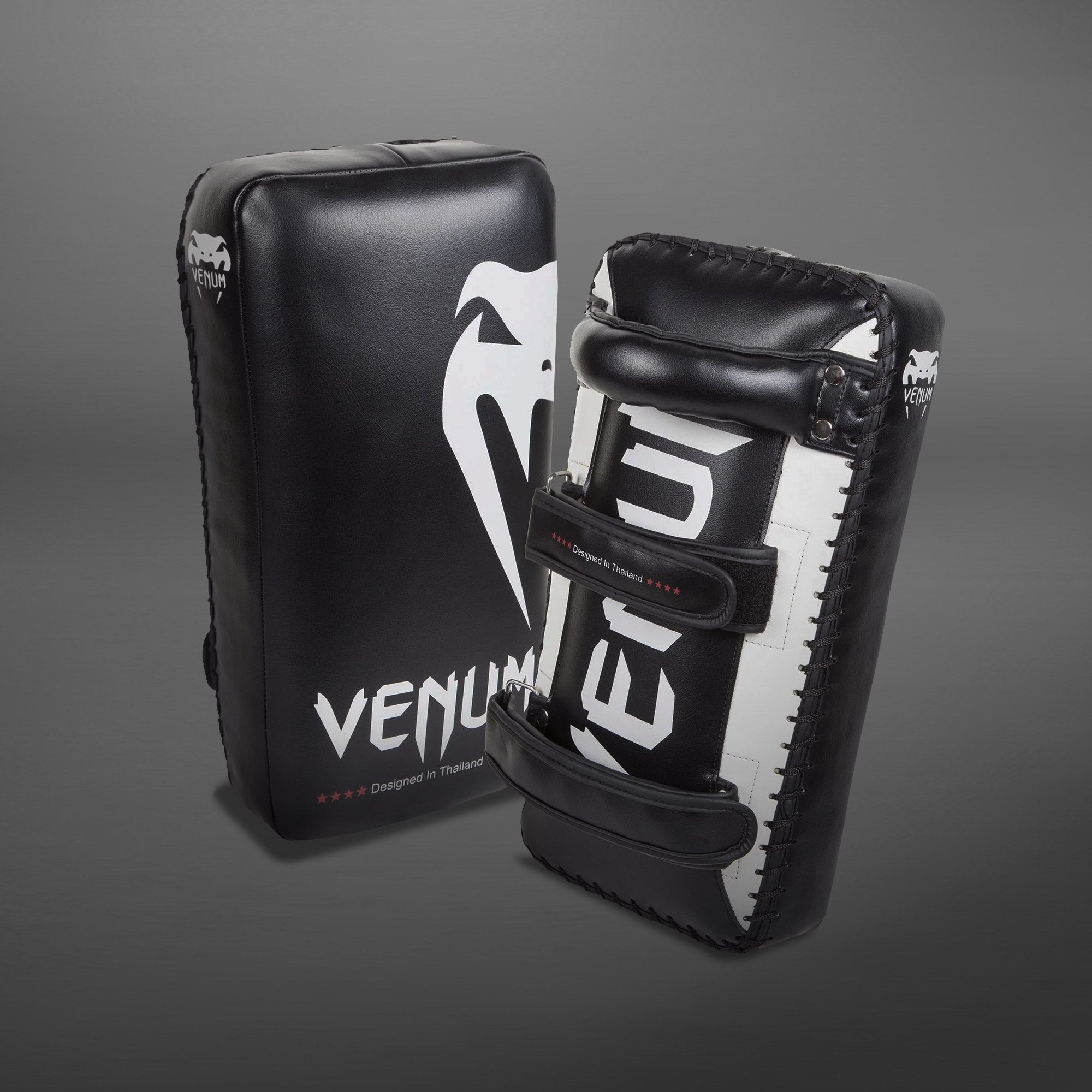 Venum Giant Kick Pads (Pair)