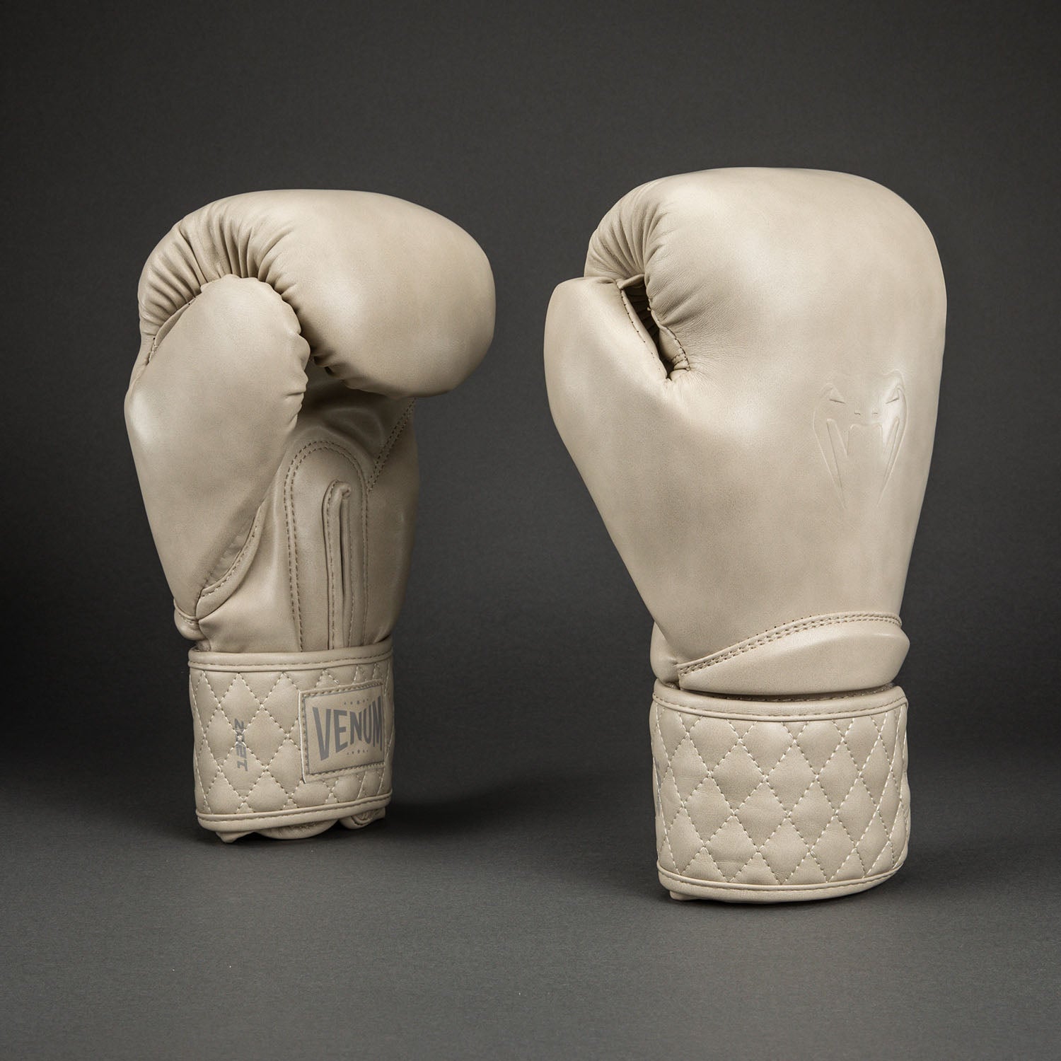 Venum Impact Classic Boxing Gloves