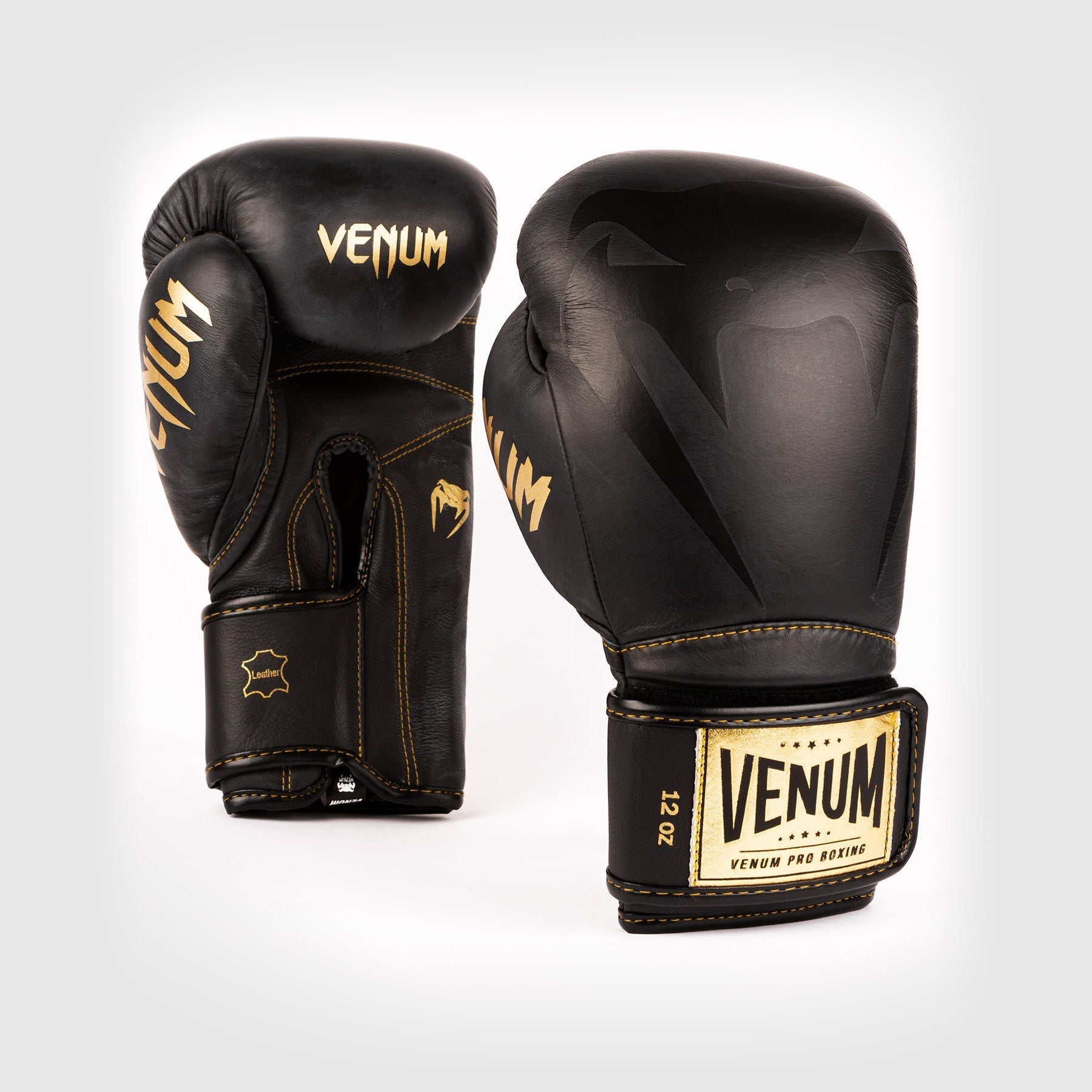 Venum Giant 2.0 Pro Boxing Gloves Velcro