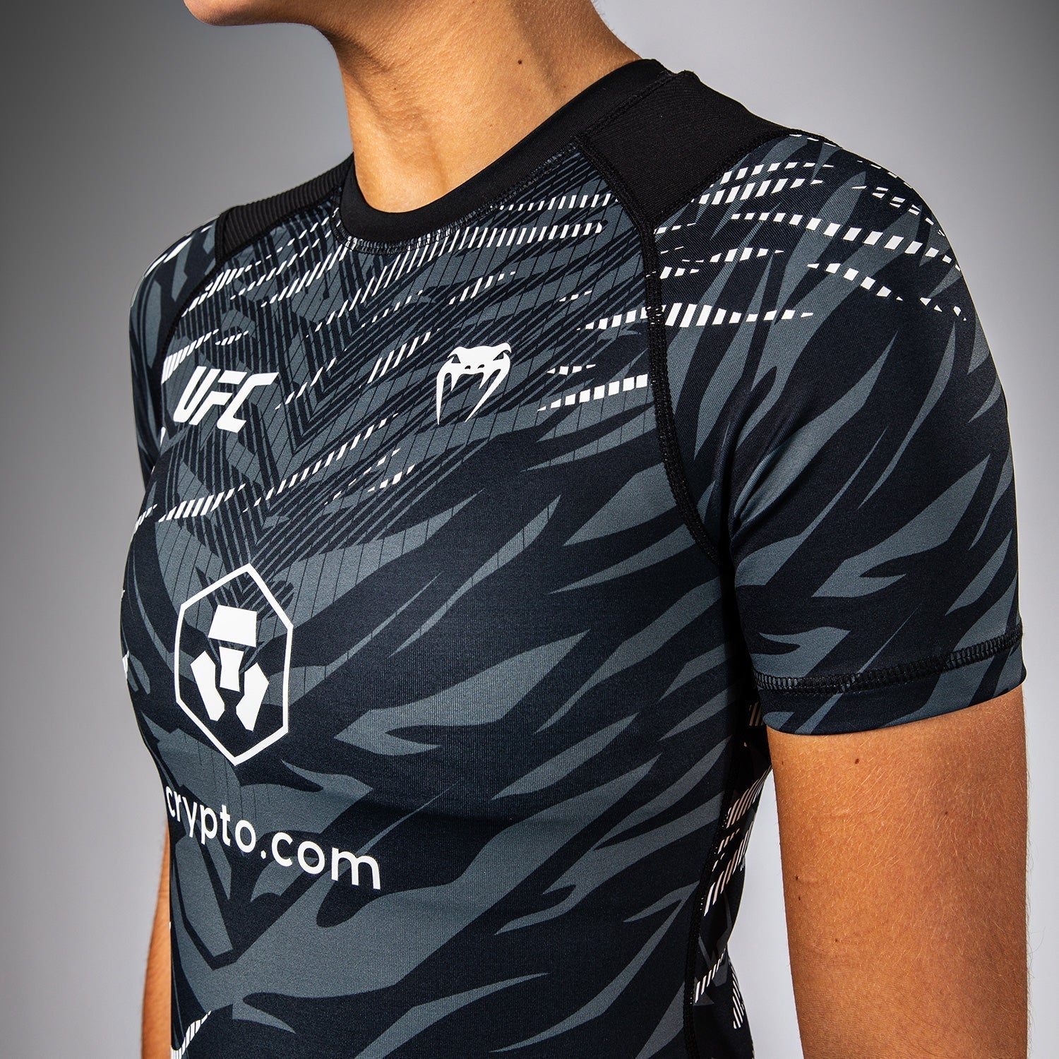 UFC Fusion by Venum Authentic Fight Night Women's Performance Short Sleeve Rashguard
