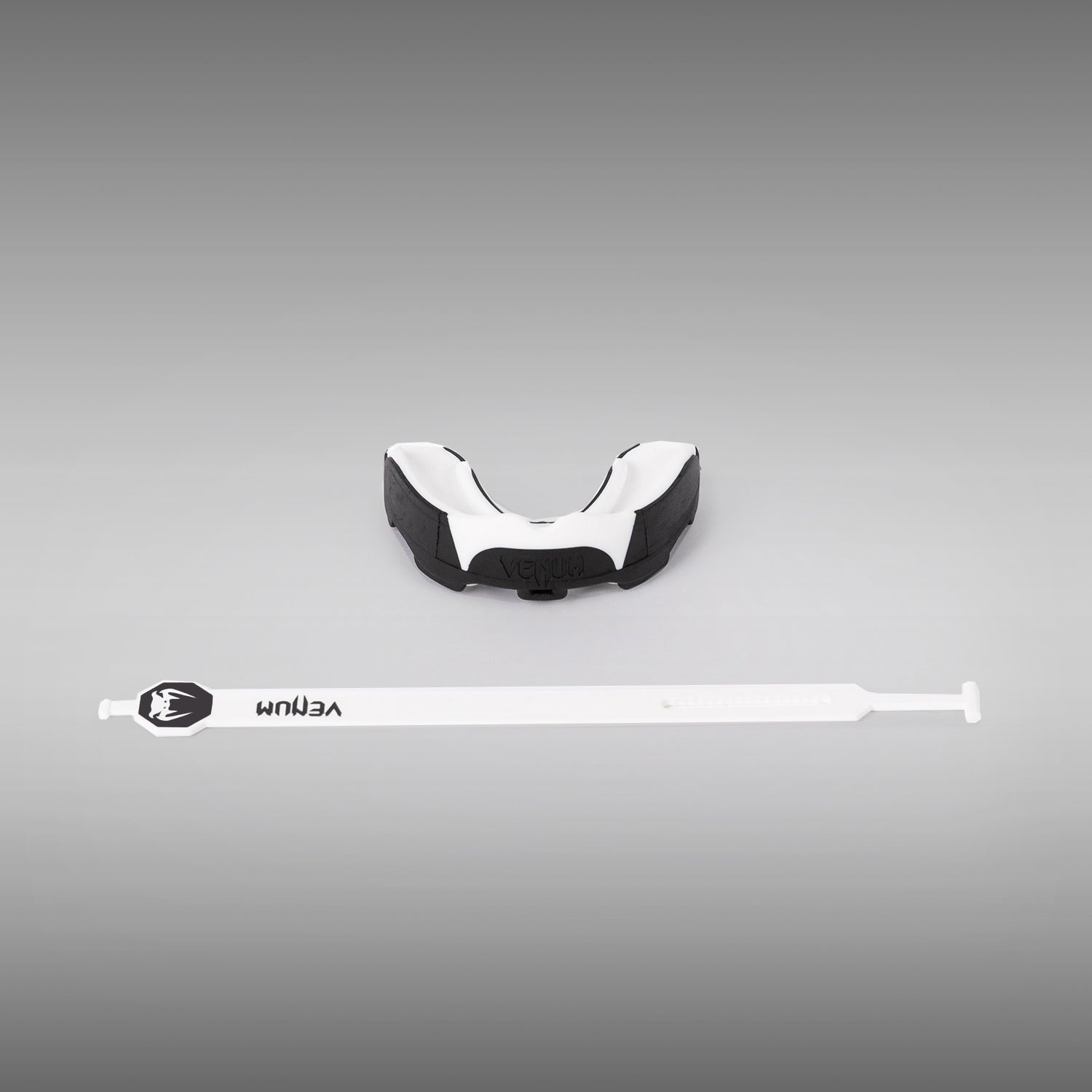 Venum Predator Mouthguard - Strap/Strapless