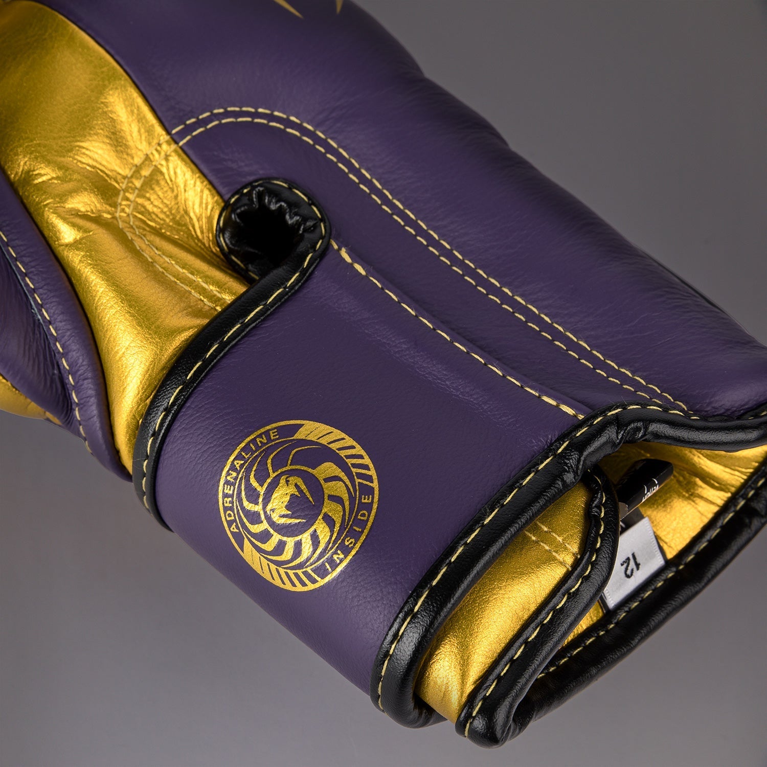 Venum Giant 3.0 Boxing Gloves - Special Edition