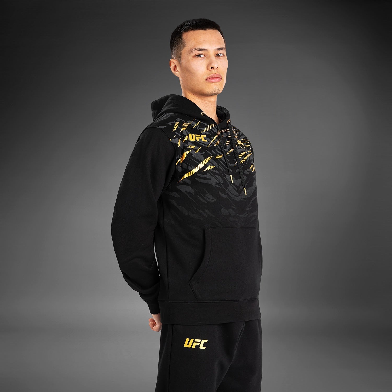 UFC Fusion by Venum Men's Replica Pullover Hoodie
