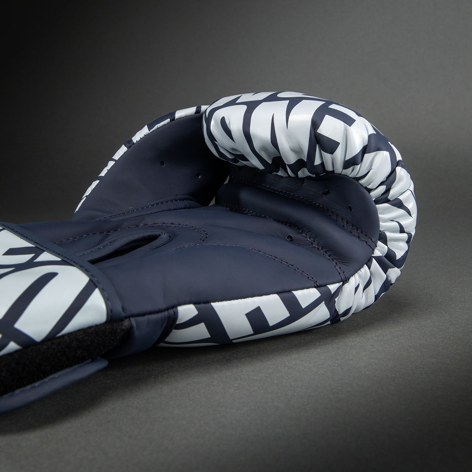 Venum Contender 1.5 XT Boxing Gloves