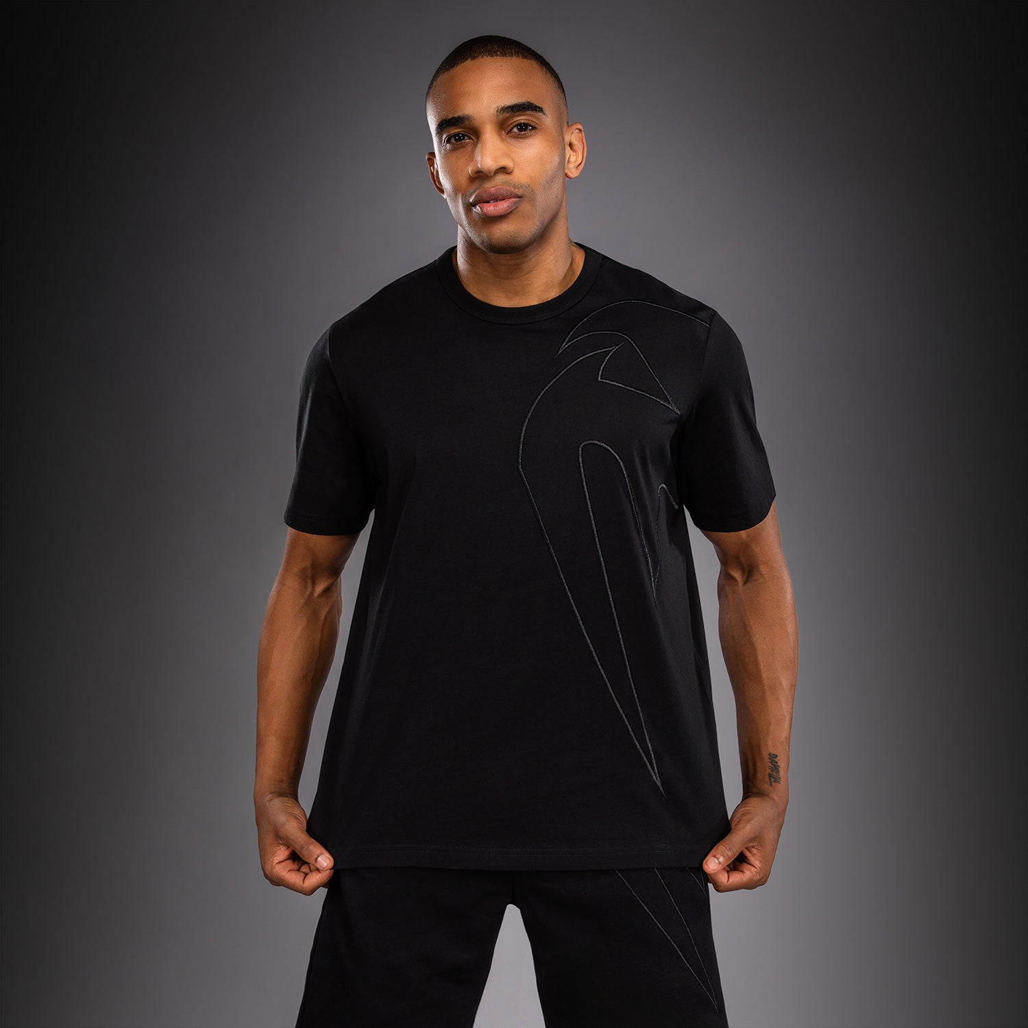 Venum Giant 3D T-shirt - Black  product-type_T-Shirts Venum