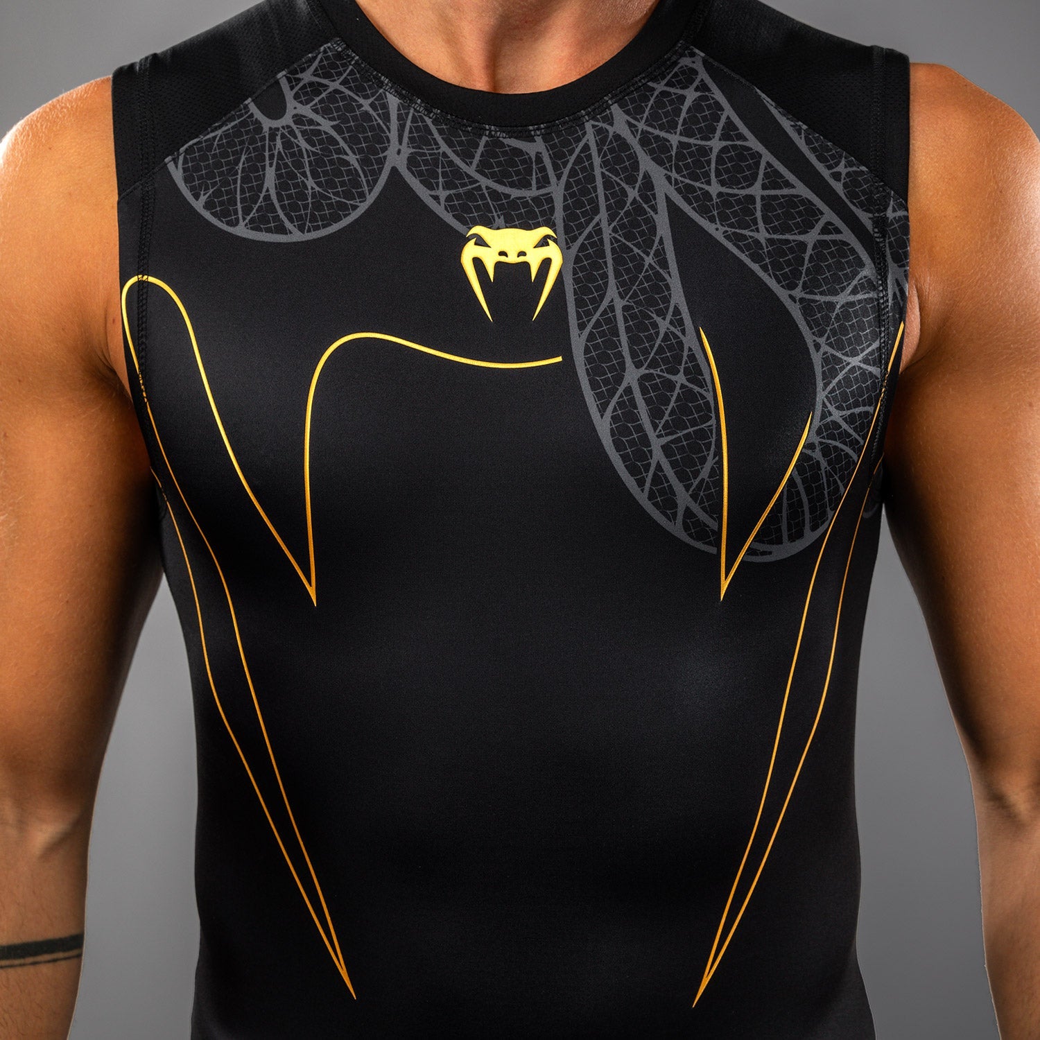 Venum Serpenti Sleeveless Rashguard