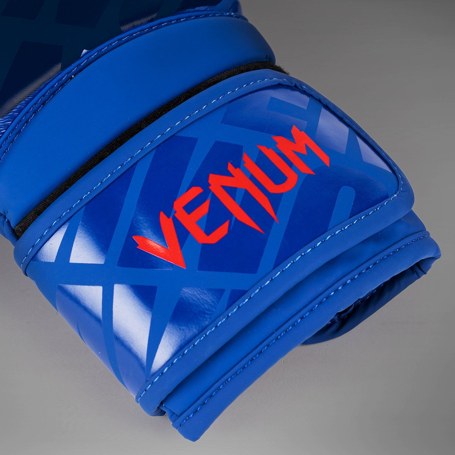 Venum Contender 1.5 XT Boxing Gloves