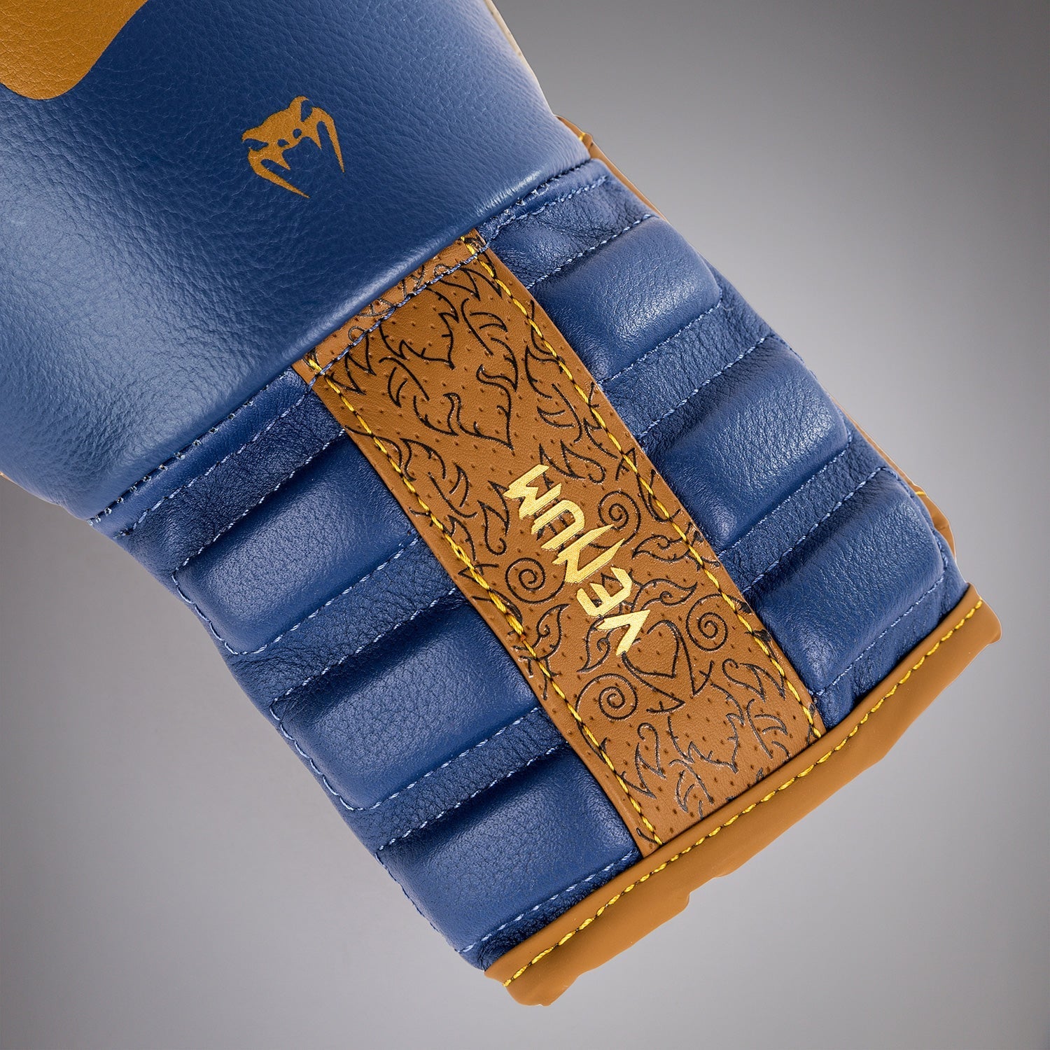 Venum Reverso Boxing Gloves