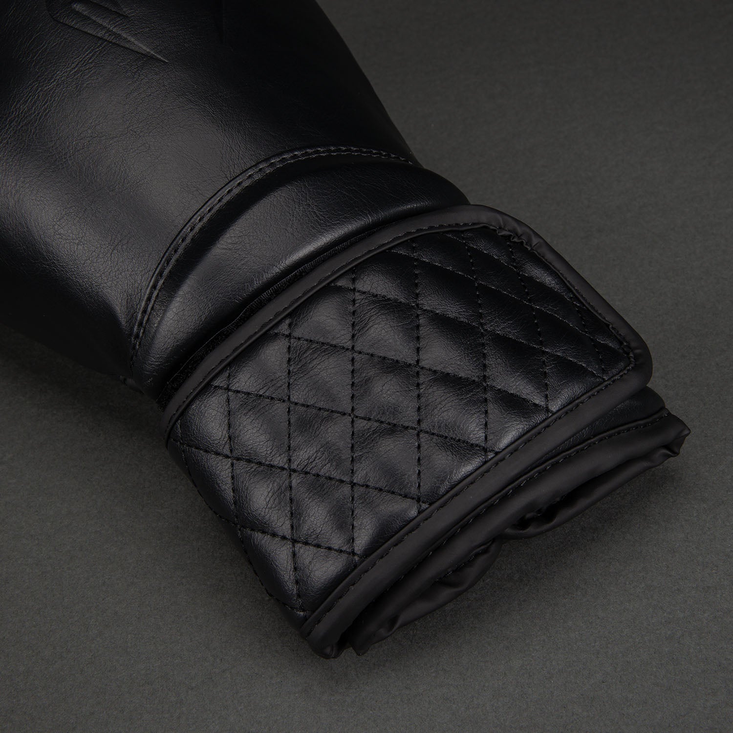 Venum Impact Classic Boxing Gloves
