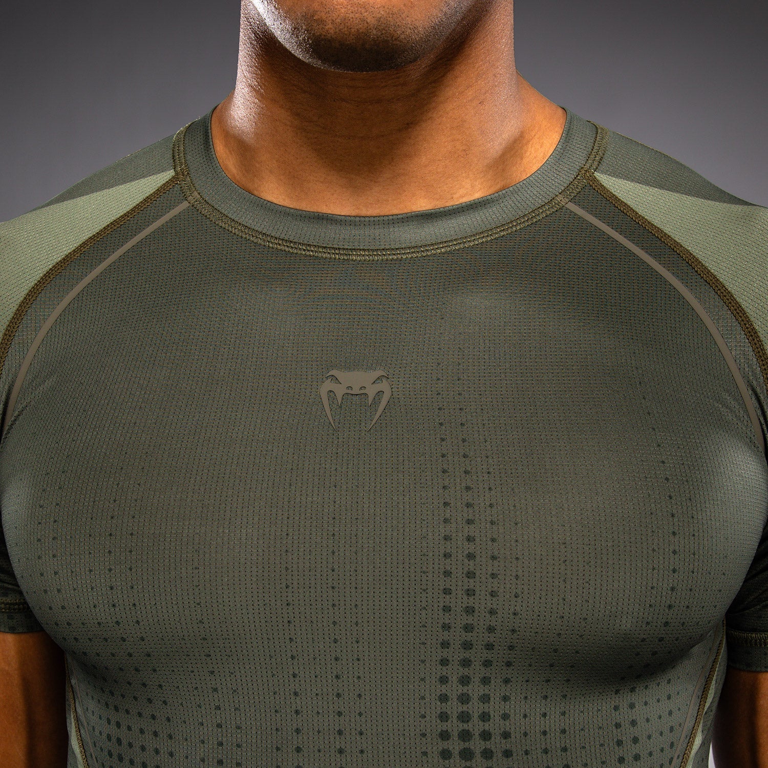 Venum Stealth Short Sleeve Rashguard