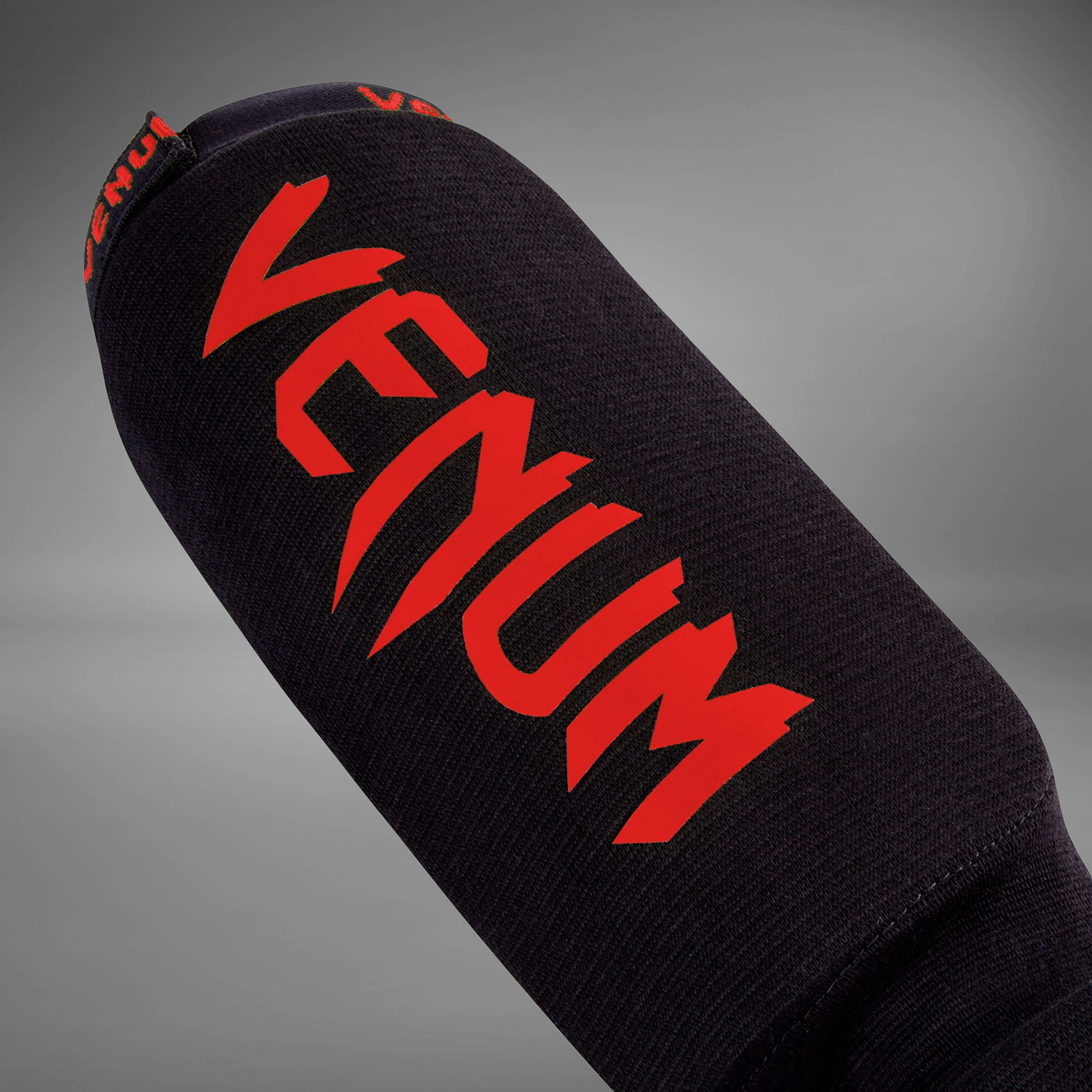Venum Kontact Shin Guards with Foot