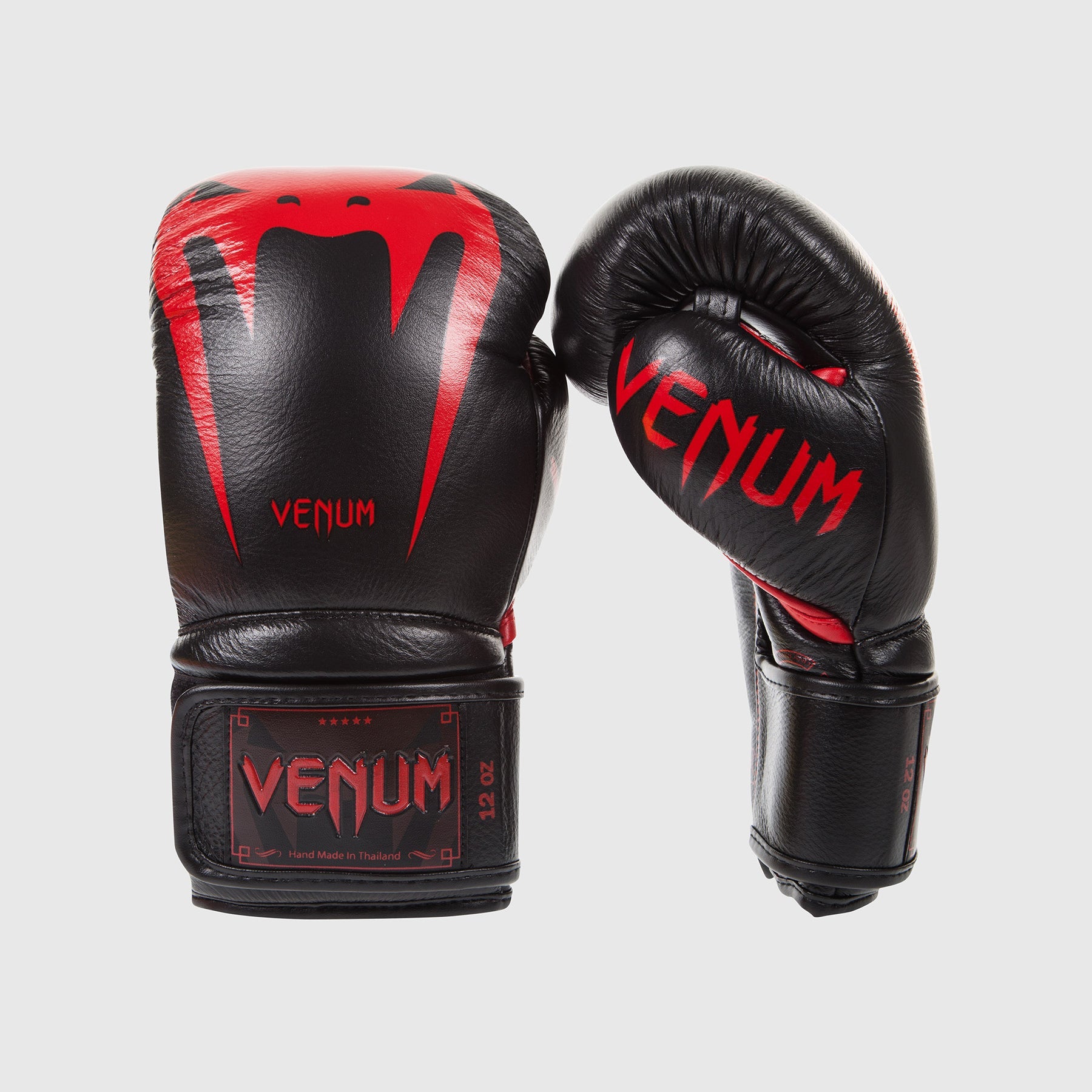 Venum Giant 3.0 Boxing Gloves - Nappa Leather