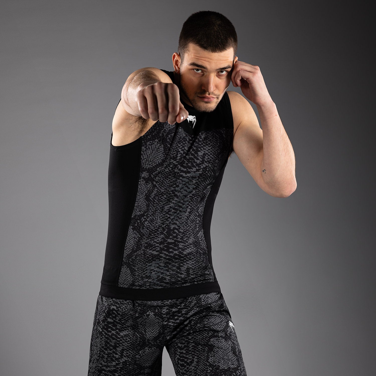 Venum G-Fit Scales Sleeveless Rashguard