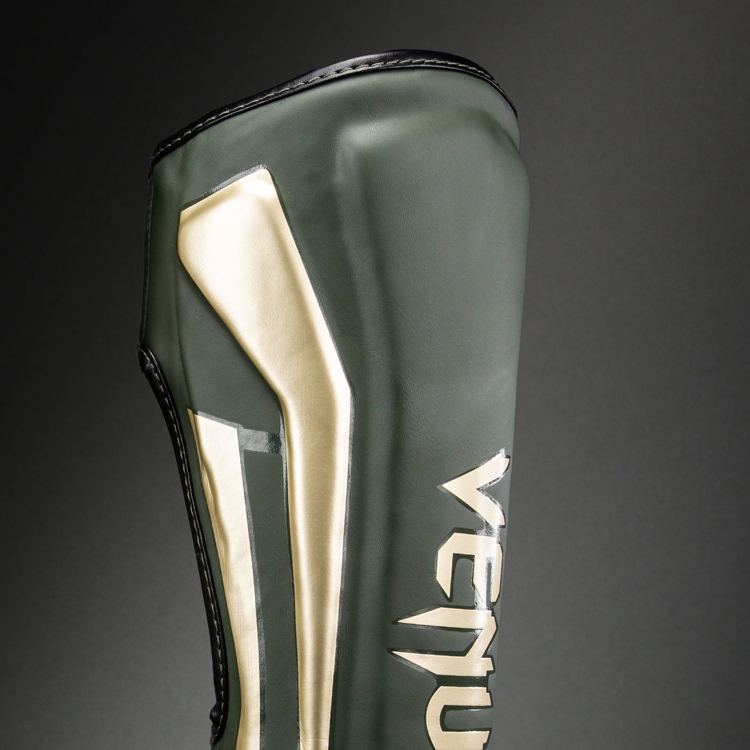 Venum Elite Standup Shinguards