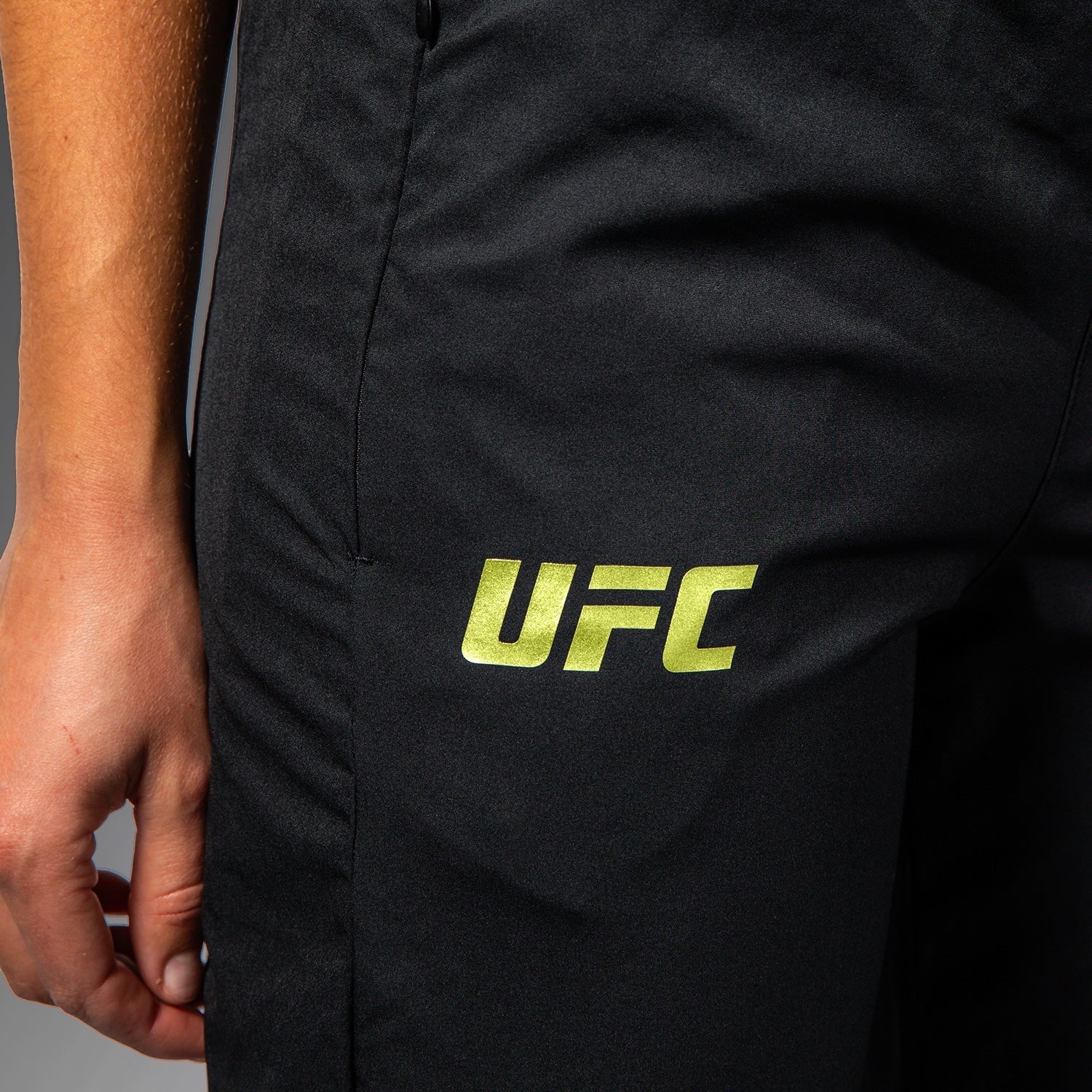 UFC Fusion by Venum Fight Week Women's Straight Leg Pant