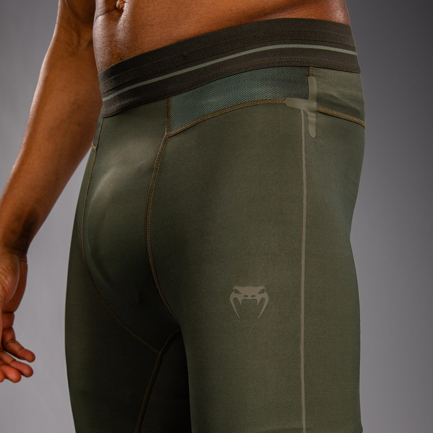 Venum Stealth Spats