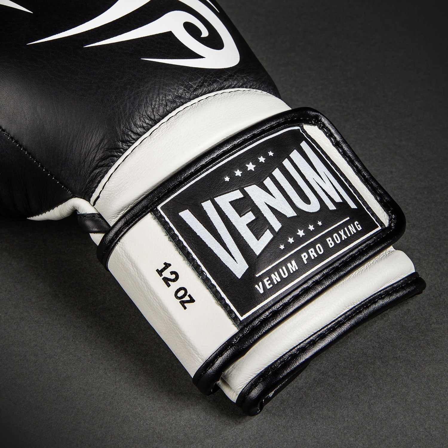 Venum Giant 2.0 Mike Tyson Pro Boxing Gloves
