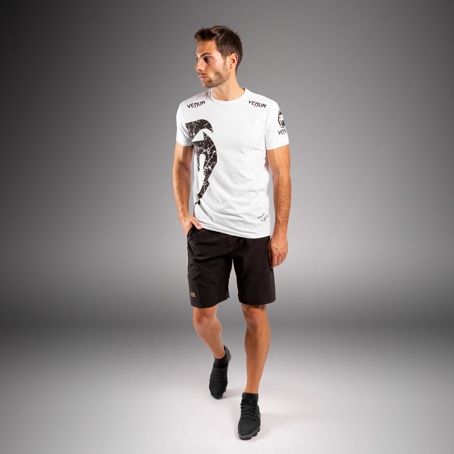 Venum Giant T-shirt