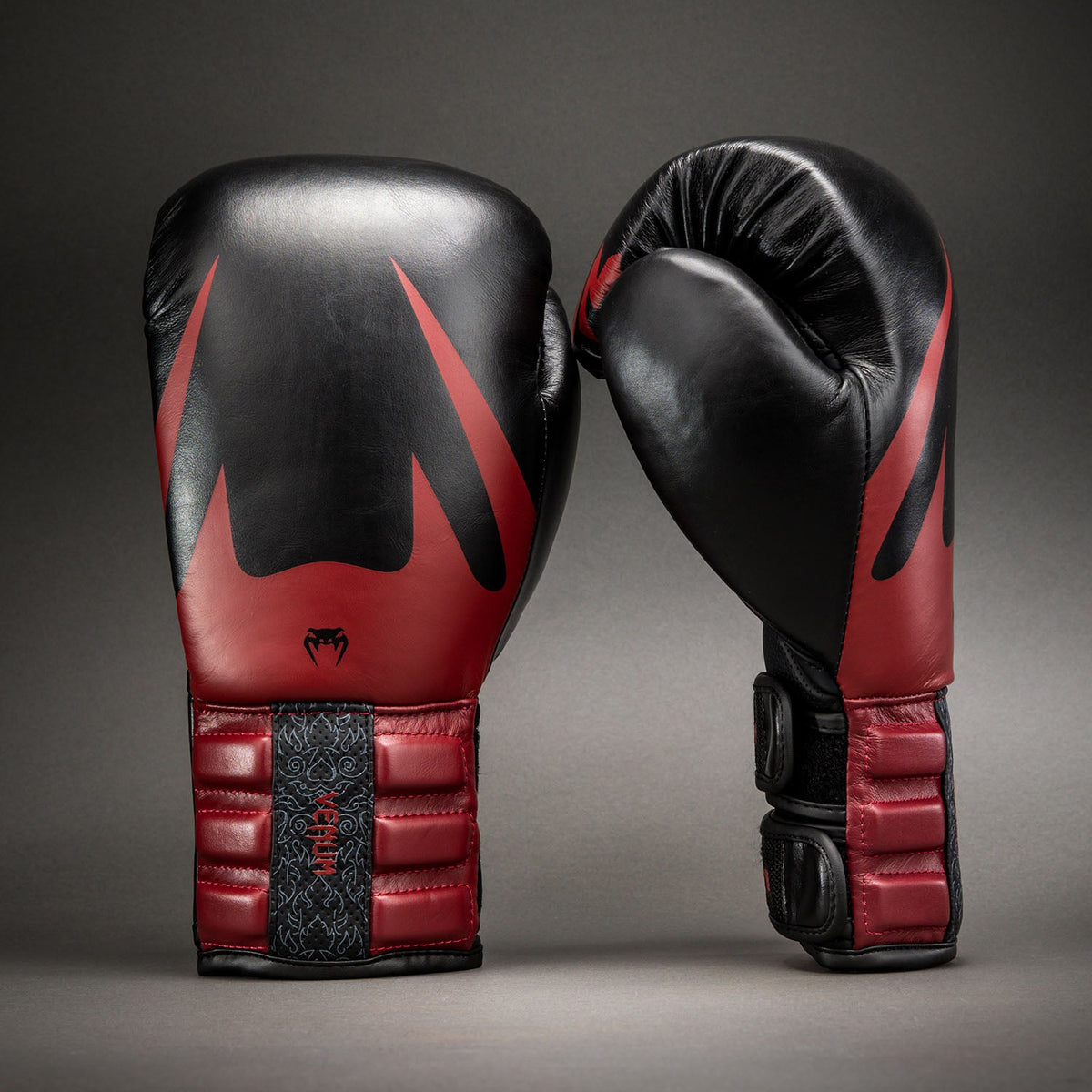 Venum Reverso Boxing Gloves