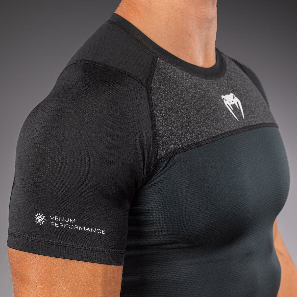 Venum G-Fit Scale Short Sleeve Rashguard