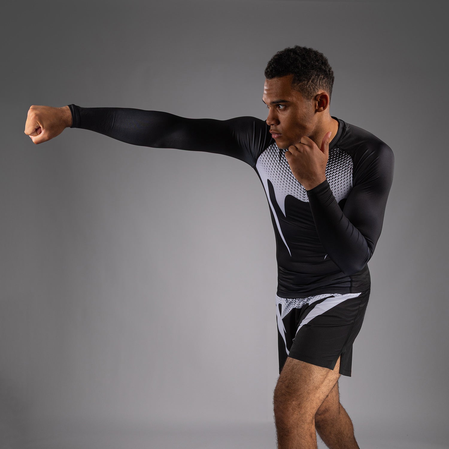 Venum No Gi Long Sleeve Rashguards