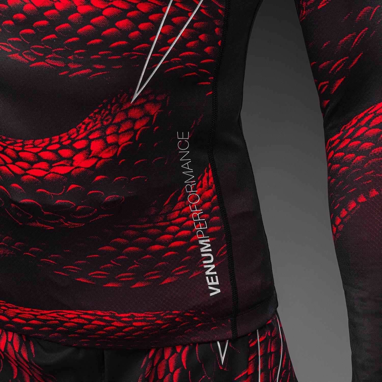 Venum Matupa Long Sleeve Rashguard
