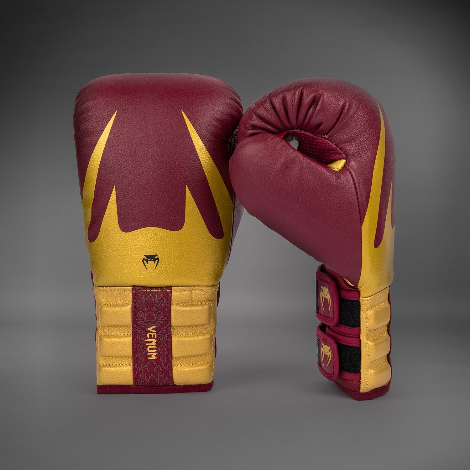 Venum Reverso Boxing Gloves