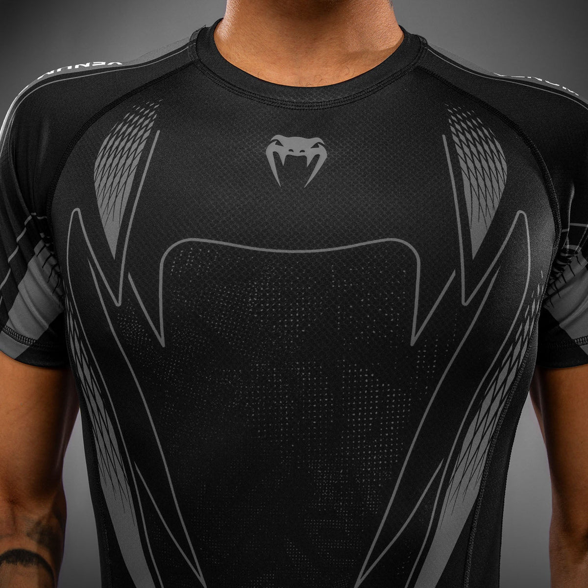 Venum Amazonia Reborn Short Sleeve Rashguard