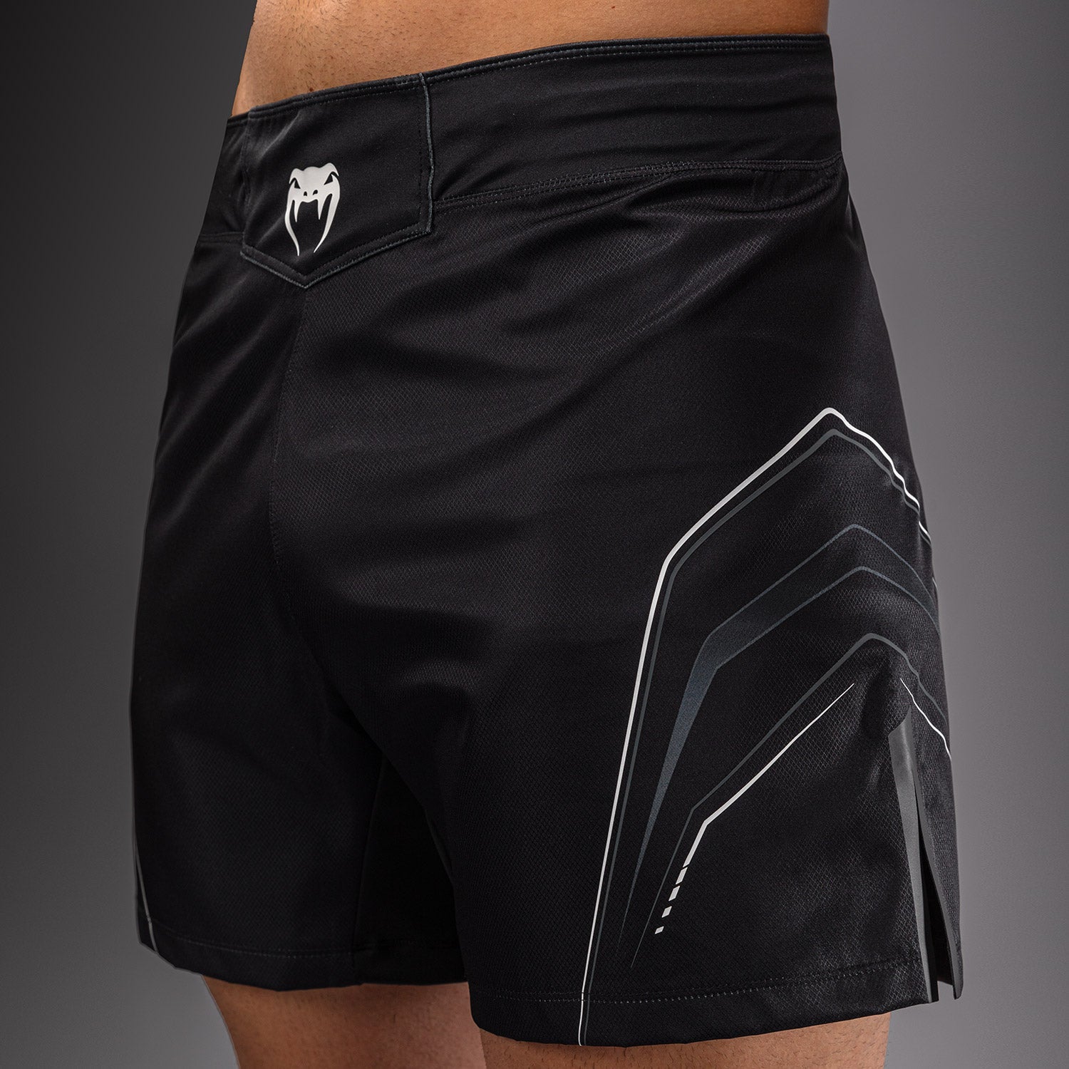 Venum Streamline Fightshorts
