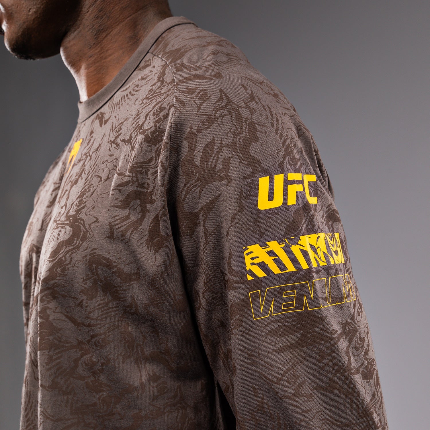 UFC Fusion by Venum Fight Week Men's Long Sleeve T-Shirt