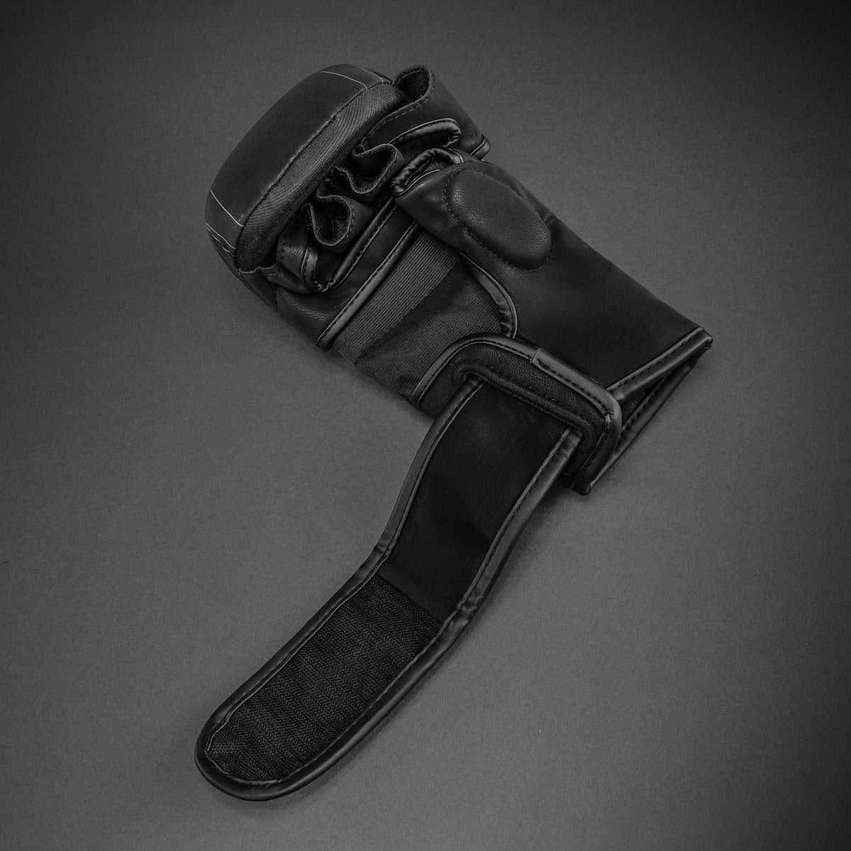 Venum Amazonia Reborn Sparring Gloves
