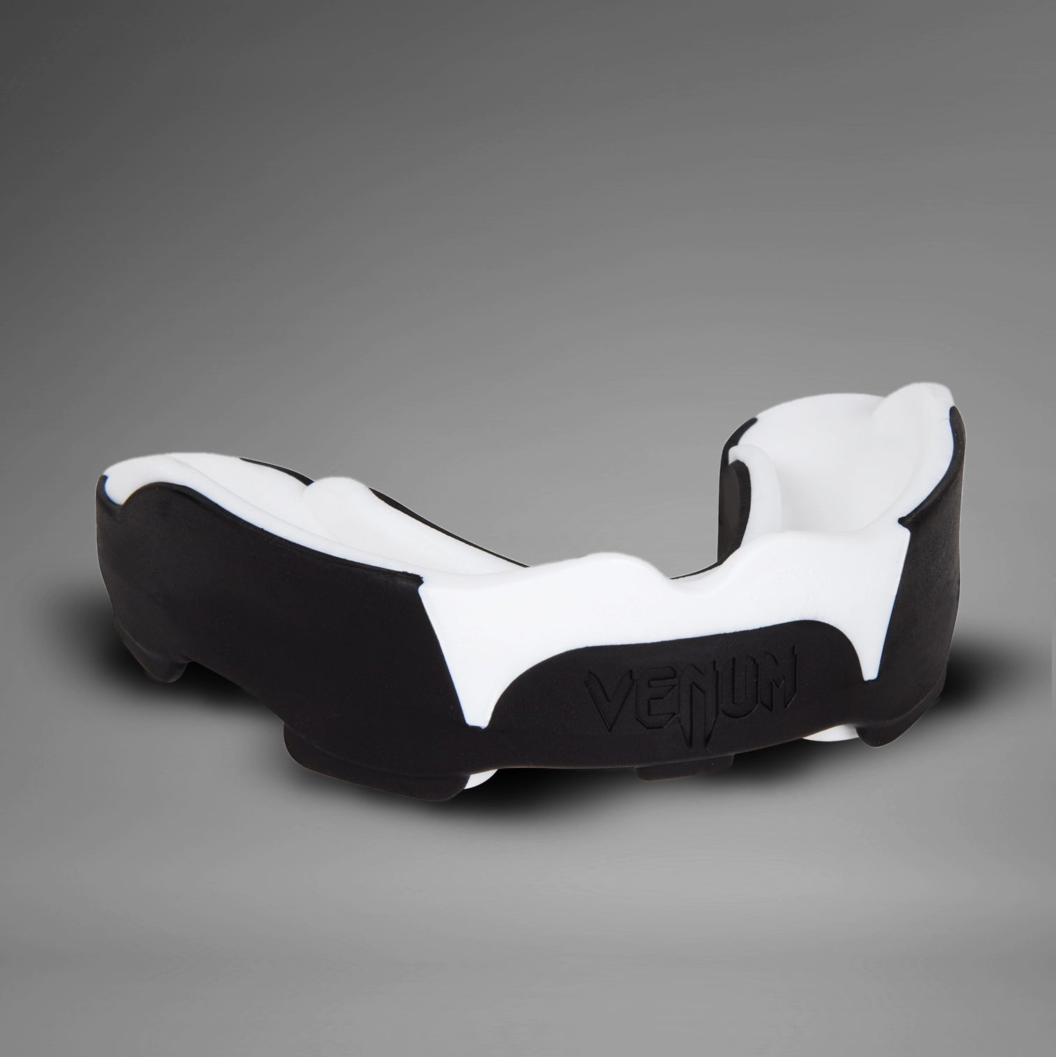 Venum Predator Mouthguard
