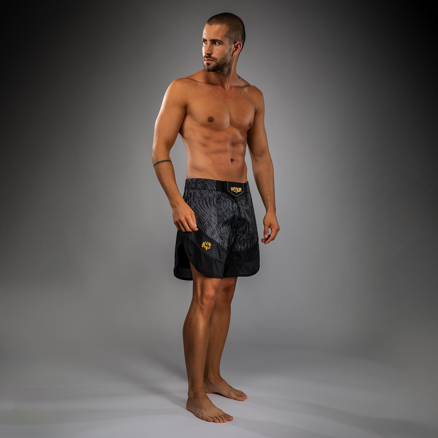 Venum x Chimaev Fightshorts