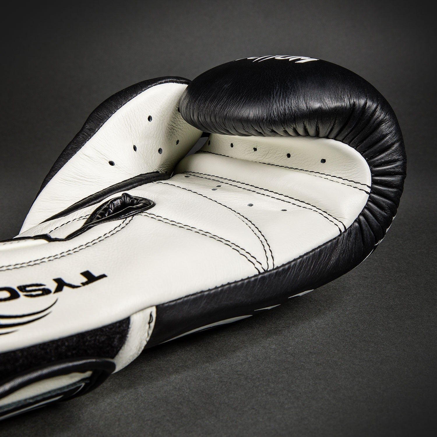 Venum Giant 2.0 Mike Tyson Pro Boxing Gloves
