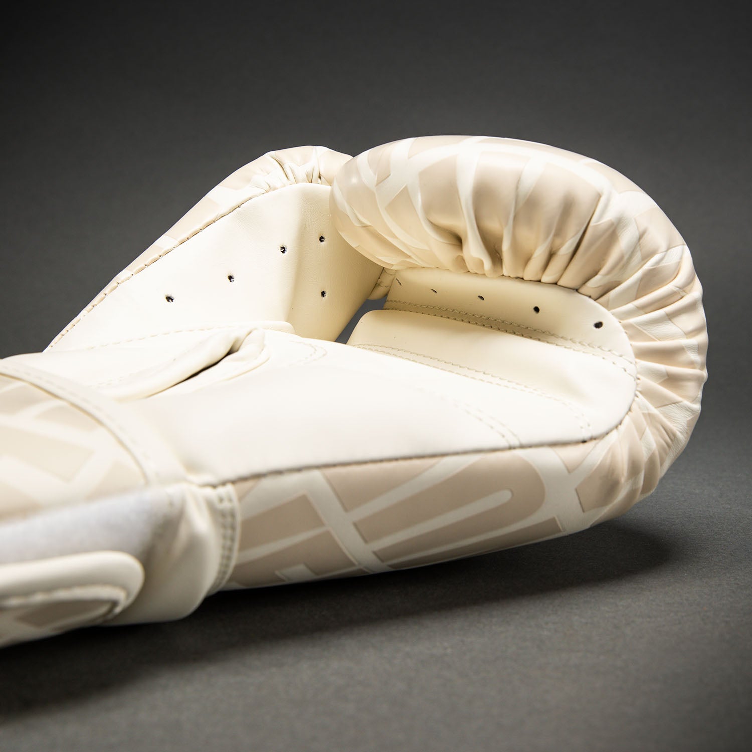 Venum Contender 1.5 XT 3D Boxing Gloves